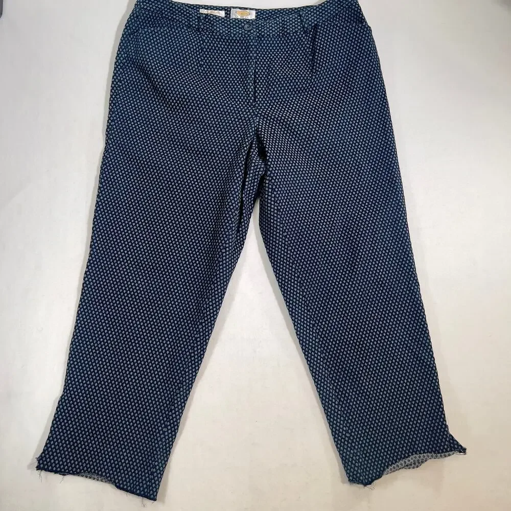 Talbots Woman Capri Pant Woman 14W Stretch Classic Fit Crop Navy Diamond Print